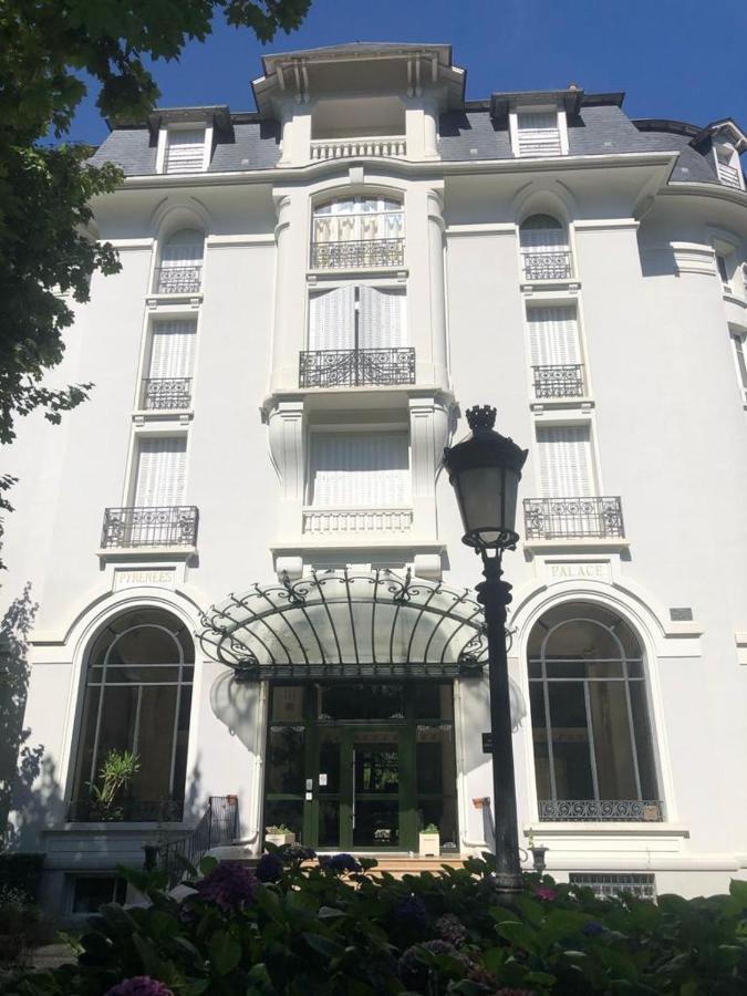 Luchon Loft De Charme Apartamento Bagnères-de-Luchon Exterior foto